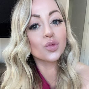 Meet your Posher, Siobhan